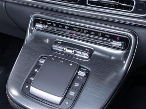 Mercedes-Benz V-Class V300d Exclusive - Image 21
