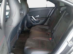 Mercedes-Benz CLA CLA200 Progressive - Image 15