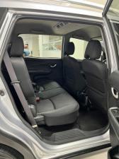 Honda BR-V 1.5 Comfort - Image 11