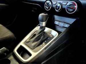 Hyundai Venue 1.0T Motion auto - Image 18