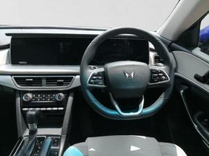 Mahindra XUV700 2.0T AX7 - Image 15