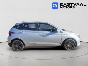 Hyundai i20 1.2 Premium - Image 8