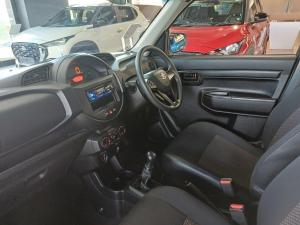 Suzuki S-Presso 1.0 GL manual - Image 12