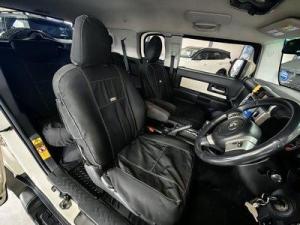 Toyota FJ Cruiser FJ Cruiser - Image 5