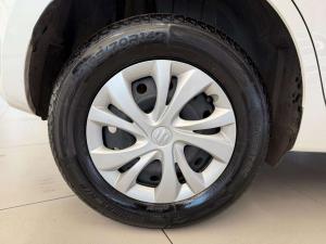 Suzuki Swift 1.2 GL - Image 10