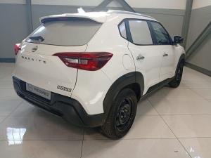 Nissan Magnite 1.0 Move panel van - Image 19