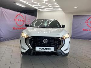 Nissan Magnite 1.0 Move panel van - Image 2