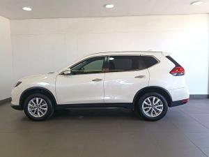 Nissan X-Trail 2.0 Visia - Image 4
