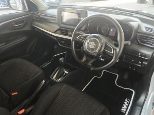 Suzuki Swift 1.2 GL+ auto - Image 4