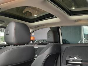 Mercedes-Benz GLA GLA200d Progressive - Image 14