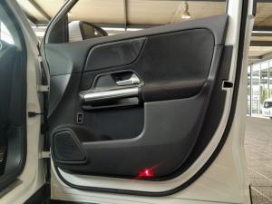 Mercedes-Benz GLA GLA200d Progressive - Image 9