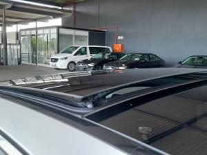 Mercedes-Benz E-Class E220d Avantgarde - Image 11