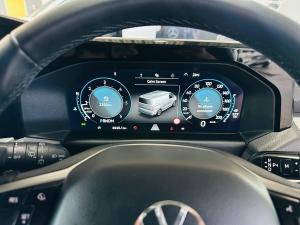 Volkswagen Transporter 2.0TDI crew bus LWB 8-seater auto - Image 7