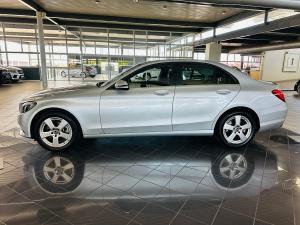 Mercedes-Benz C-Class C180 auto - Image 10