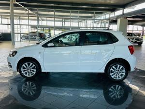 Volkswagen Polo Vivo hatch 1.6 Comfortline auto - Image 10