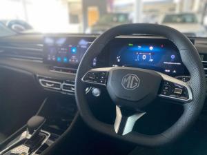 MG HS 2.0T Comfort - Image 16