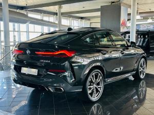 BMW X6 M50d - Image 2