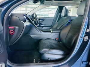 Mercedes-Benz C-Class C220d Avantgarde - Image 5