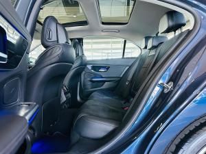 Mercedes-Benz C-Class C220d Avantgarde - Image 6