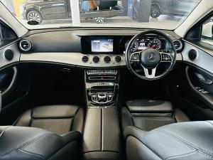 Mercedes-Benz E-Class E200 - Image 3