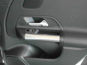 Mercedes-Benz EQA EQA250 Progressive - Image 19
