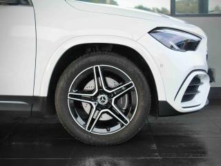 Mercedes-Benz GLA GLA200d Progressive