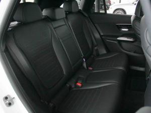 Mercedes-Benz GLC GLC220d 4Matic Avantgarde - Image 16