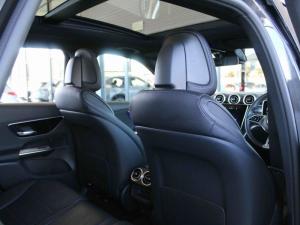 Mercedes-Benz GLC GLC300d 4Matic Avantgarde - Image 17