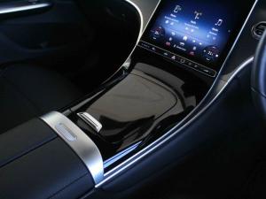 Mercedes-Benz GLC GLC300d 4Matic Avantgarde - Image 9