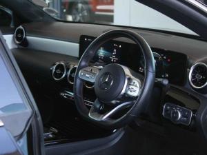 Mercedes-Benz CLA CLA200 Progressive - Image 10