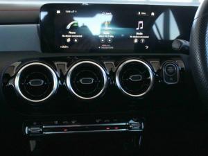 Mercedes-Benz CLA CLA200 Progressive - Image 8