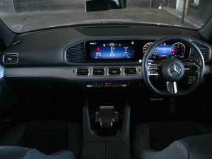 Mercedes-Benz GLE GLE300d 4Matic - Image 20