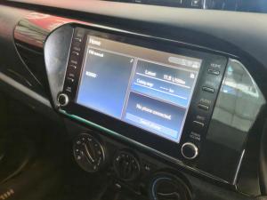 Toyota Hilux 2.4GD S (aircon) - Image 19