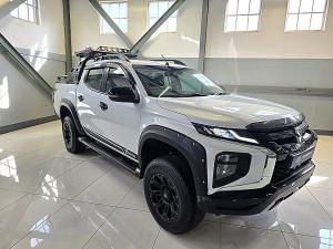 Mitsubishi Triton 2.4DI-D double cab 4x4 Xtreme - Image 1