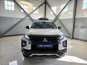 Mitsubishi Triton 2.4DI-D double cab 4x4 Xtreme - Image 8