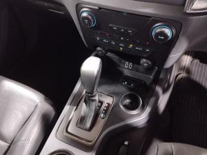 Ford Everest 2.2TDCi XLT auto - Image 13