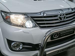 Toyota Fortuner 3.0D-4D Ltd edition auto - Image 4