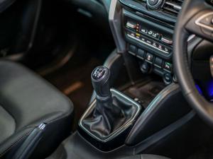 Suzuki Grand Vitara 1.5 GLX manual - Image 18