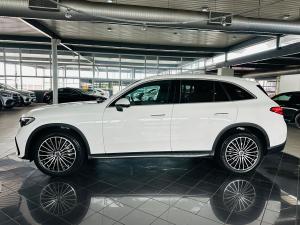 Mercedes-Benz GLC GLC220d 4Matic Avantgarde - Image 11