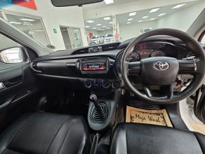 Toyota Hilux 2.4GD single cab S (aircon) - Image 6