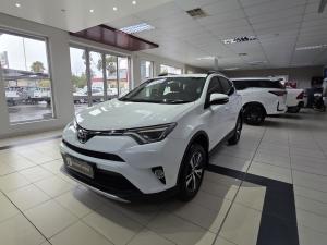 Toyota RAV4 2.0 GX auto - Image 9