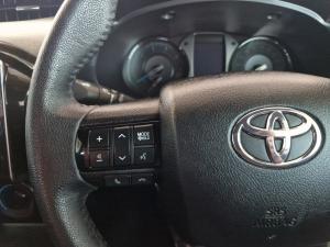 Toyota Hilux 2.8GD-6 Xtra cab Legend manual - Image 8