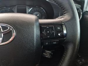 Toyota Hilux 2.8GD-6 Xtra cab Legend manual - Image 9