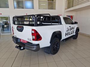 Toyota Hilux 2.8GD-6 Xtra cab Legend manual - Image 2