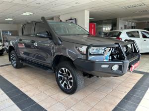 Toyota Hilux 2.4GD-6 double cab 4x4 Raider manual - Image 1