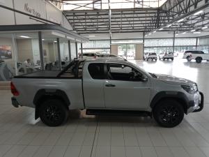 Toyota Hilux 2.8GD-6 Xtra cab Legend auto - Image 3