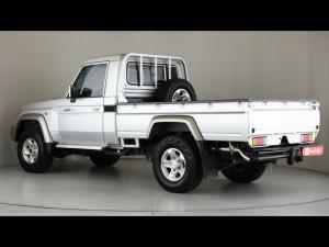 Toyota Land Cruiser 79 4.5D-4D LX V8 single cab - Image 21