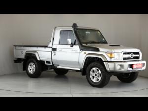 Toyota Land Cruiser 79 4.5D-4D LX V8 single cab - Image 1