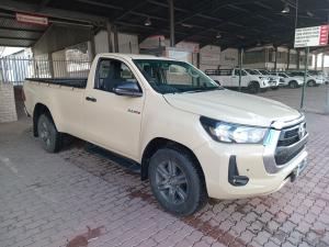 Toyota Hilux 2.4GD-6 single cab Raider manual - Image 1