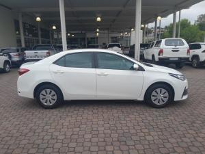 Toyota Corolla Quest 1.8 Plus manual - Image 3